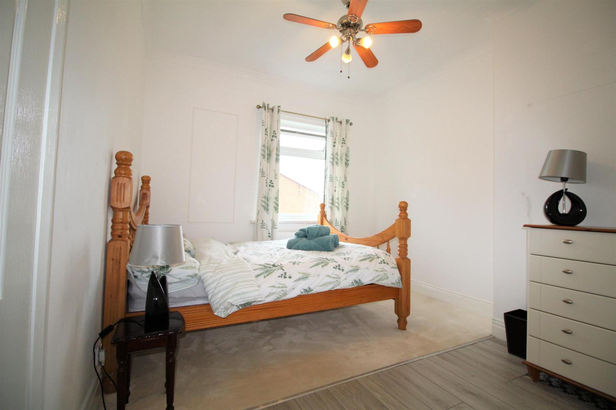 Whitley Bay - Sleeps 6 - Refurbished Throughout - Fast Wifi - Dogs Welcome Exterior photo