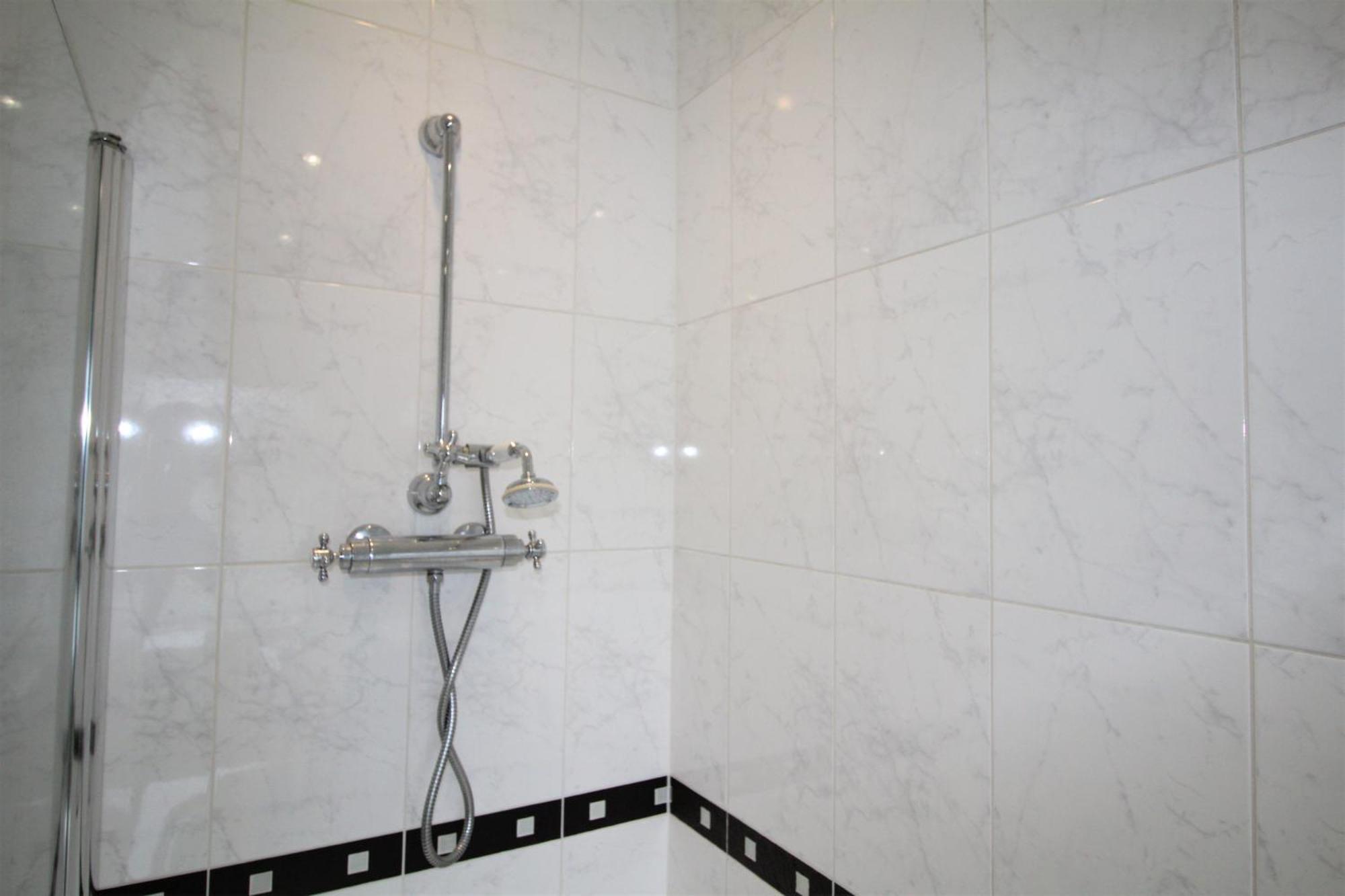 Whitley Bay - Sleeps 6 - Refurbished Throughout - Fast Wifi - Dogs Welcome Exterior photo