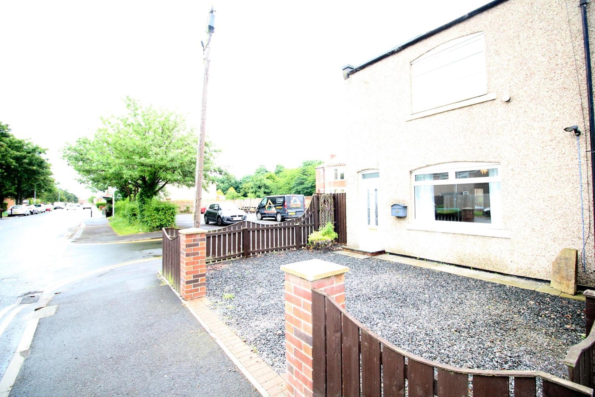 Whitley Bay - Sleeps 6 - Refurbished Throughout - Fast Wifi - Dogs Welcome Exterior photo